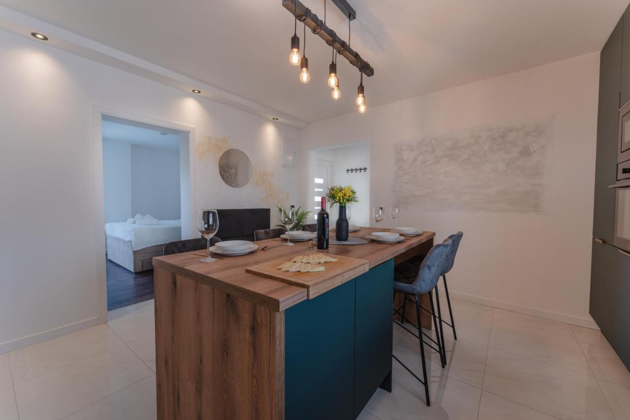 Apartment Glamorous Getaway Zadar Exteriör bild